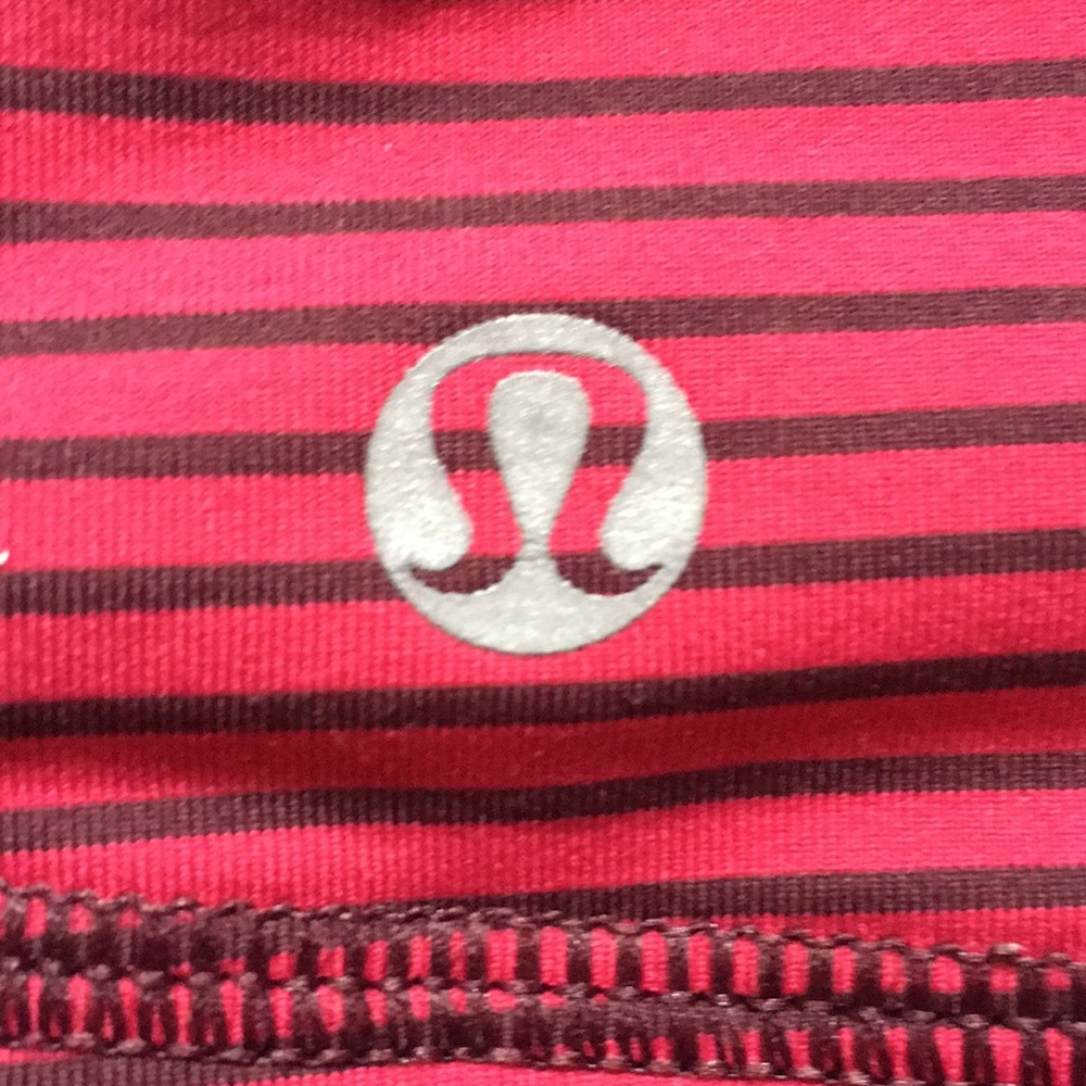 EUC Lululemon athletic top size 2